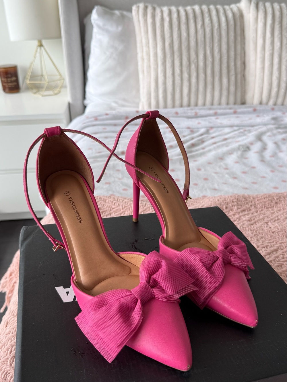 Women’s Pink Bow Pointed-Toe Stiletto Heels